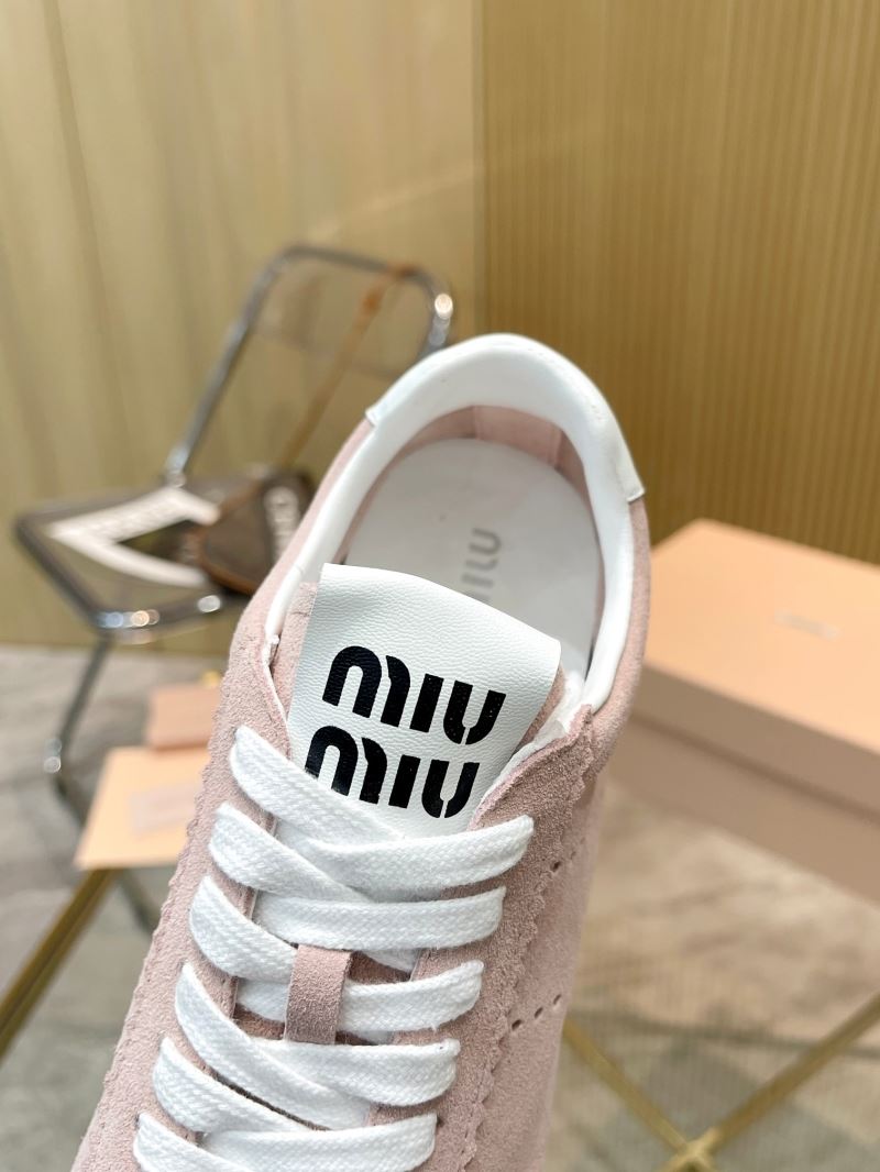 Miu Miu Casual Shoes